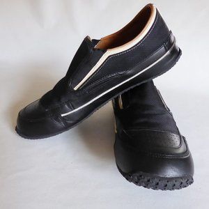 MEDIUM BRAND BLACK MESH & LEATHER TOE SLIP ON LOAFER SHOES (PRE-OWNED) SIZE 10